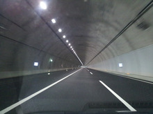 夢の階段-新東名のトンネル