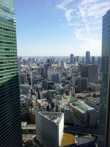 夢の階段-快晴の都内