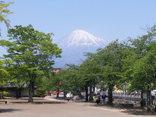 夢の階段-浅間神社から臨む富士山